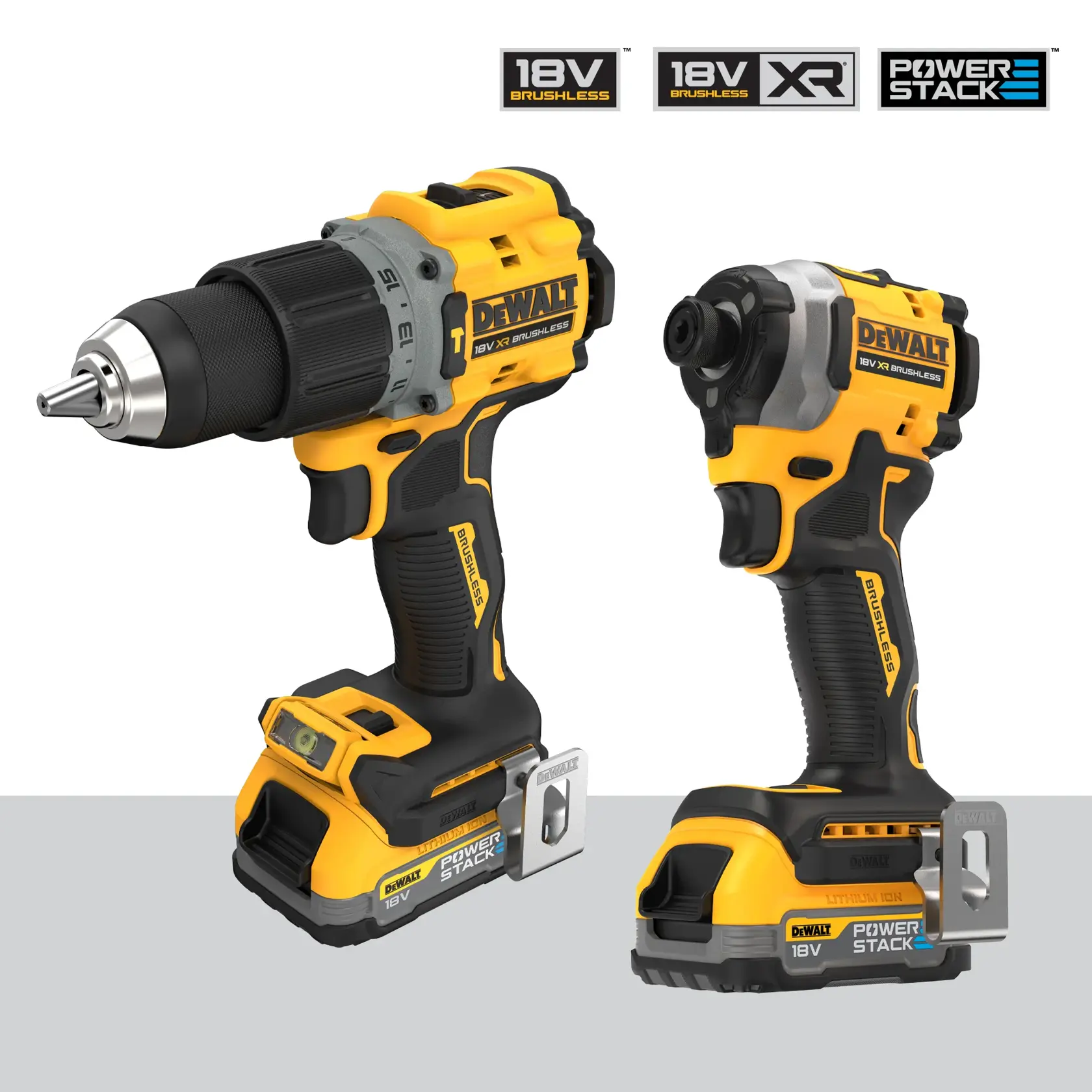 Image montrant deux outils électriques sans fil DEWALT 18V : une perceuse-visseuse et une clé à chocs, tous deux équipés de moteurs sans balais et de la technologie de batterie POWERSTACK. Les outils présentent un design jaune et noir et des crochets de ceinture en métal, avec les logos et spécifications visibles. Au-dessus, on voit les logos 18V Brushless, 18V XR Brushless et POWERSTACK.