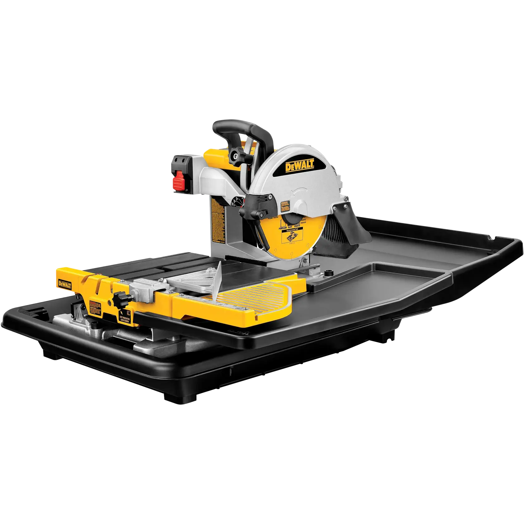 Une scie à carrelage DEWALT D24000 avec table coulissante, de couleur jaune et noire, utilisée pour des coupes précises de carrelages.