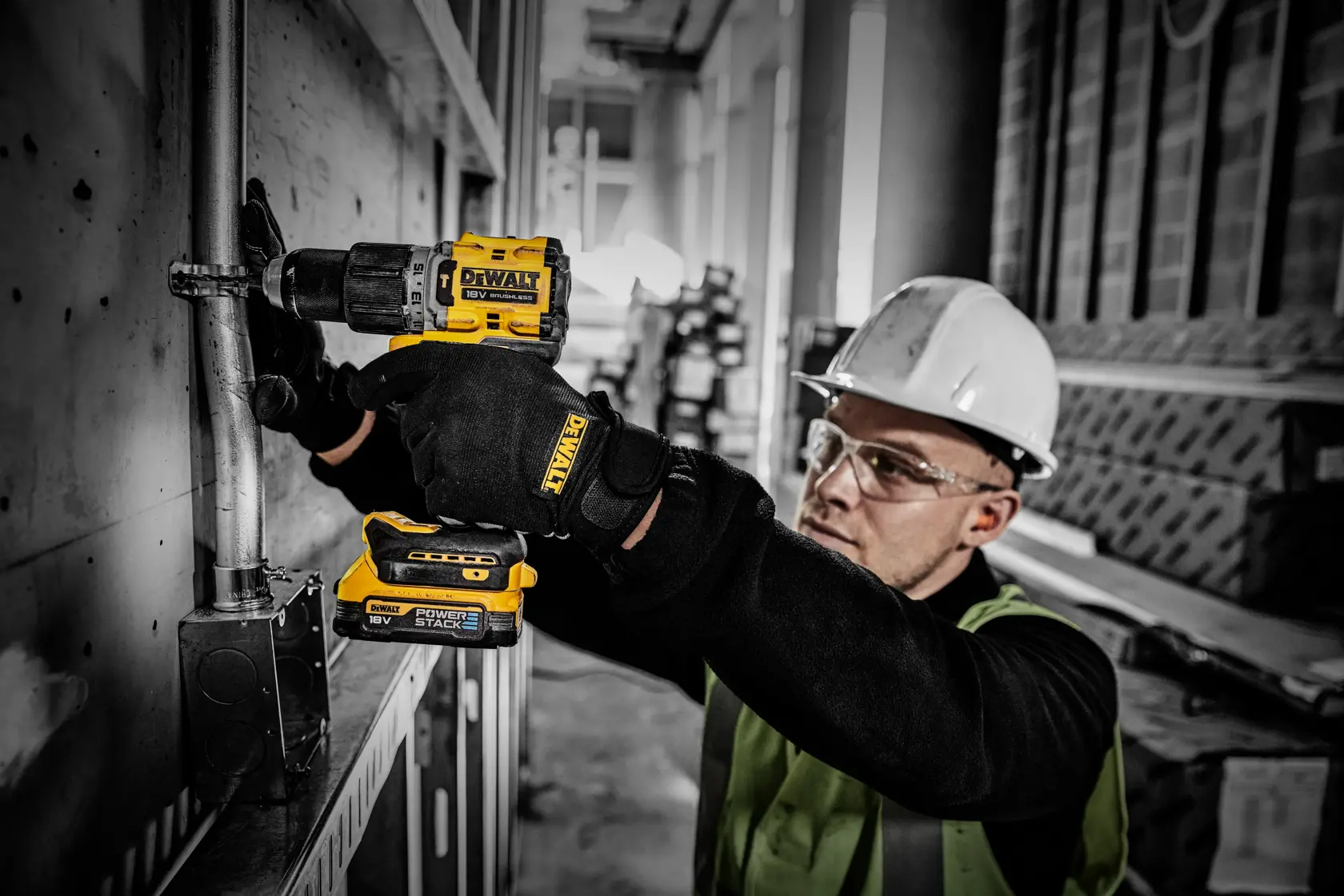 Batterie compacte POWERSTACK™ XR 18V