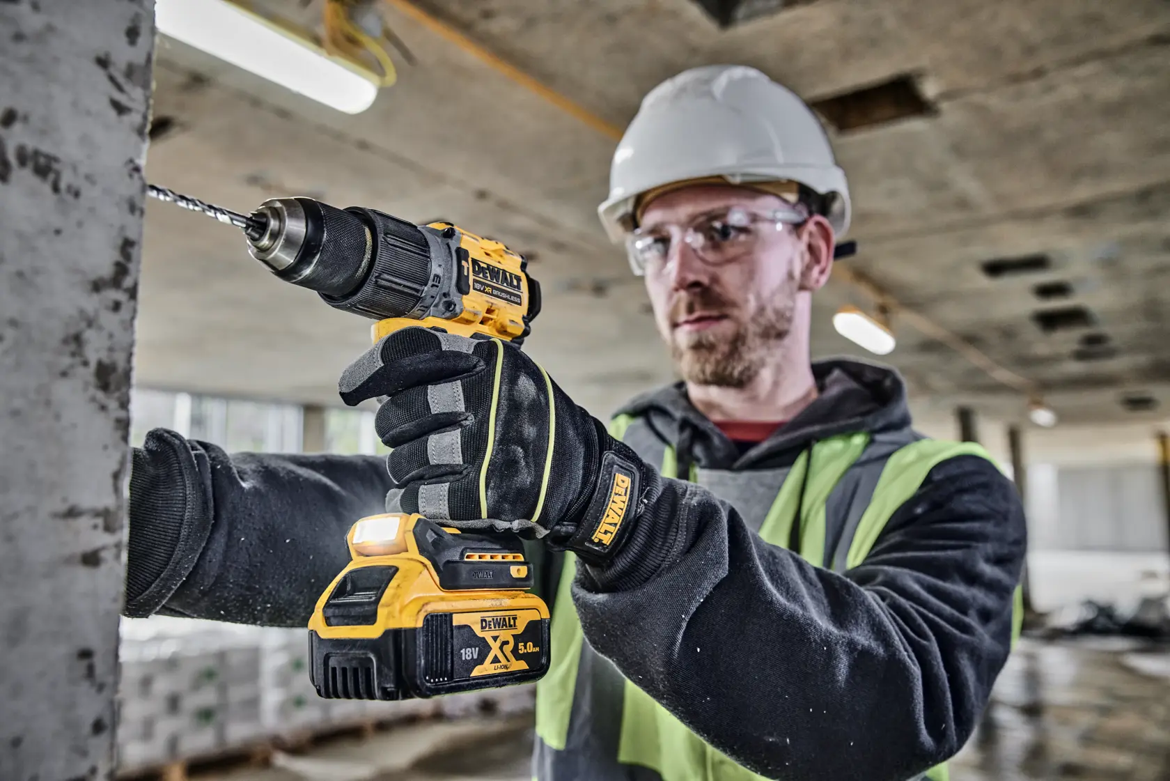 Perceuse-visseuse percussion compacte XR 18V 5 Ah Li-ion brushless