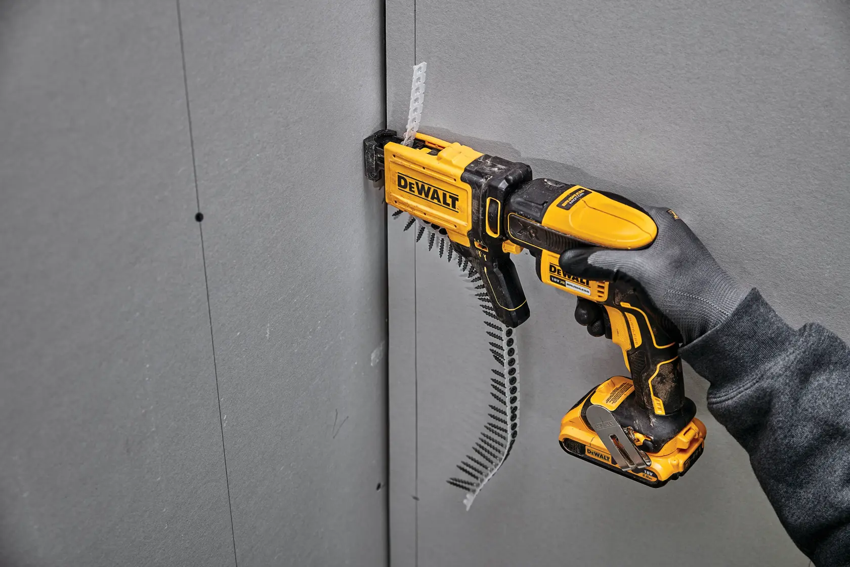 Chargeur vis en bande pour visseuse plaque de plâtre XR 18V