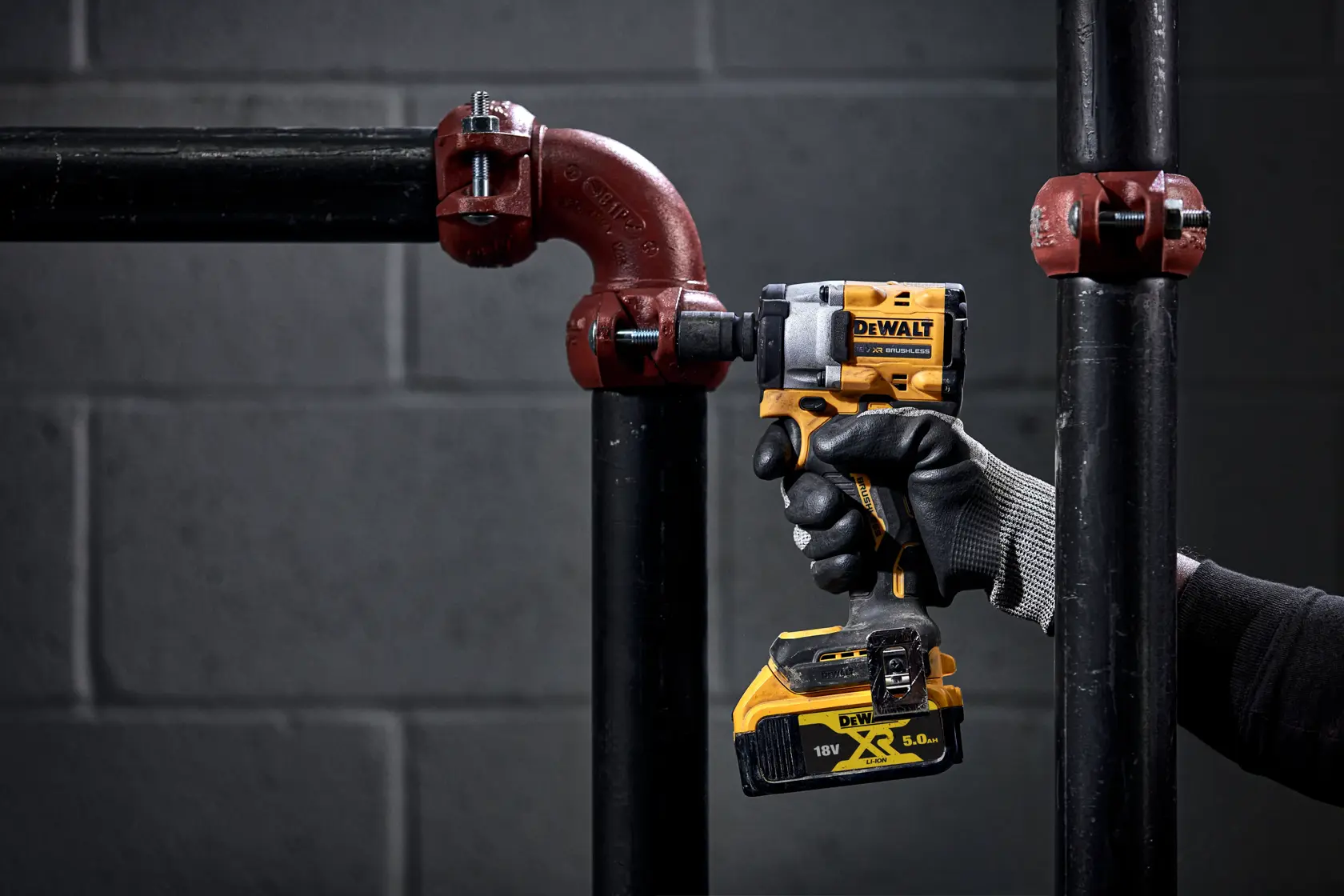 Boulonneuse à chocs 1/2'' XR 18V brushless 406 Nm - sans batterie ni chargeur - coffret TSTAK®