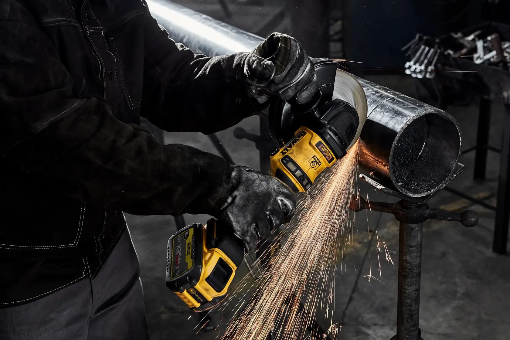 Meuleuse 180 mm XR Flexvolt 54V brushless