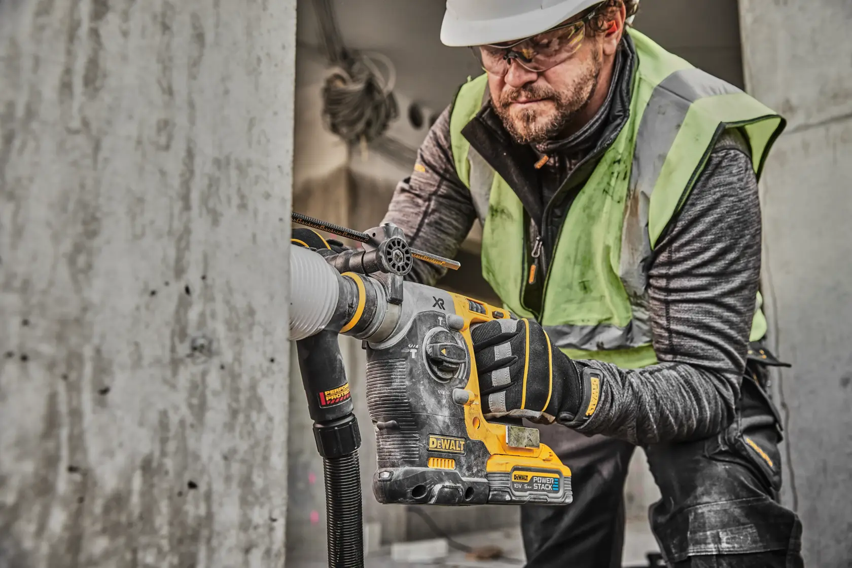 Perforateur SDS-Plus XR 18V 5 Ah Li-ion brushless 2.1J - POWERSTACK™