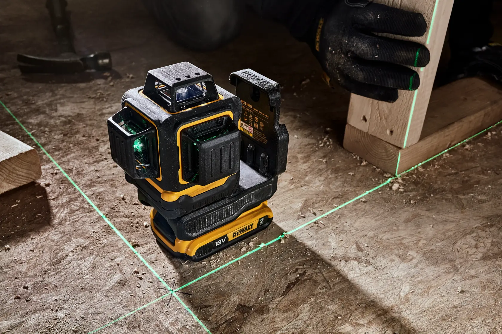 Niveau laser multilignes 3x360° compact XR 18V - Faisceaux verts