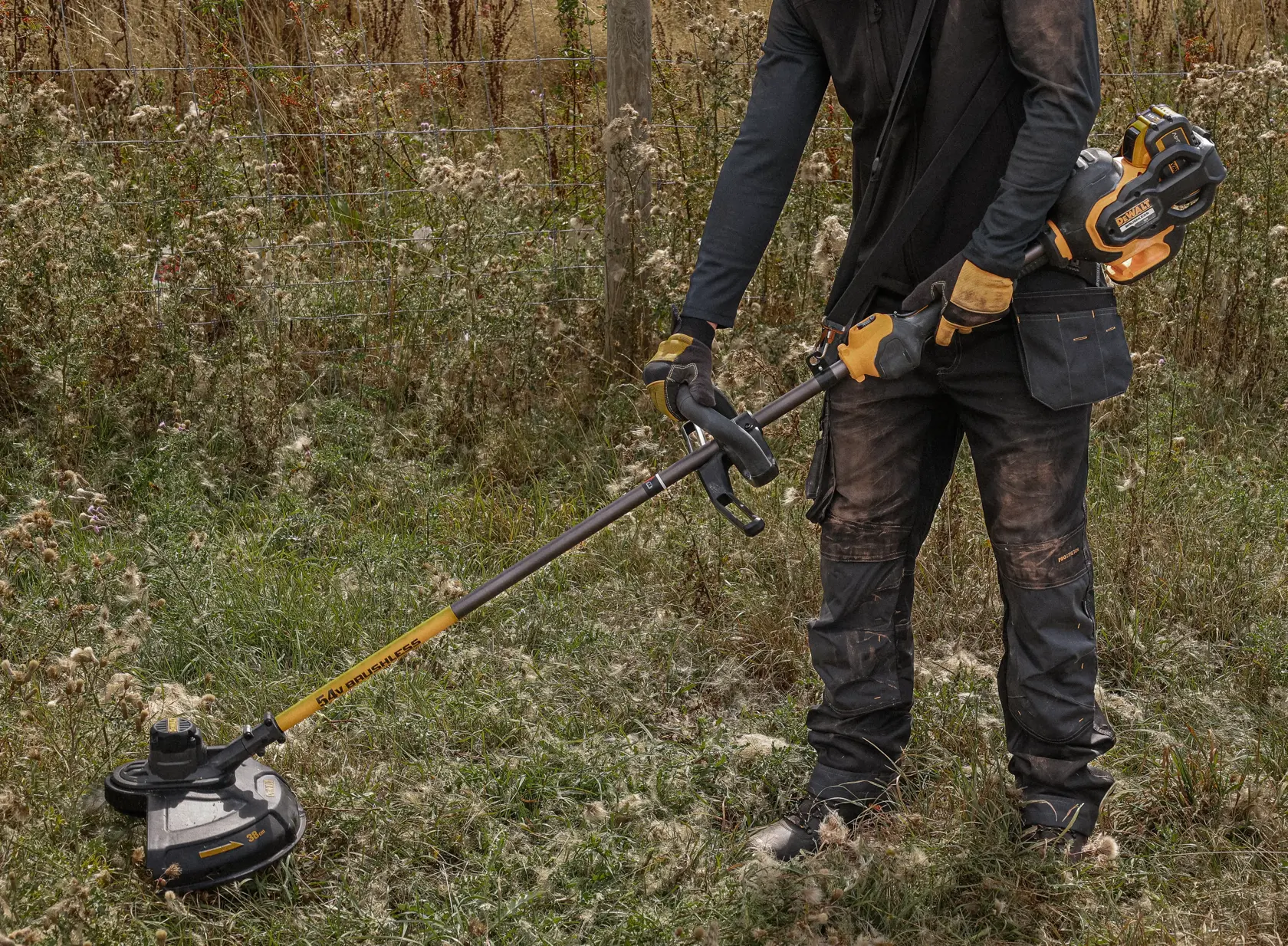 Coupe-bordures/débroussailleuse XR Flexvolt 54V 3 Ah Li-ion brushless 38 cm - 1 batterie