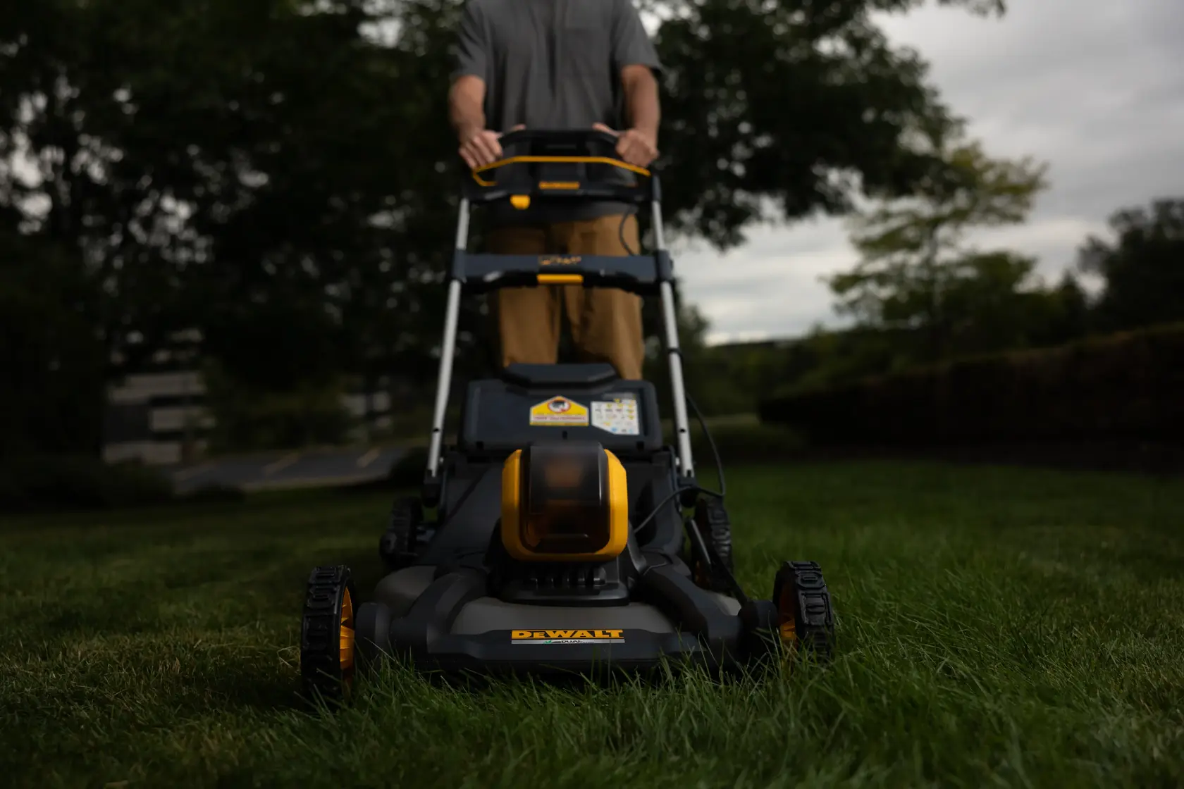 Tondeuse 53 cm XR Flexvolt 54V brushless