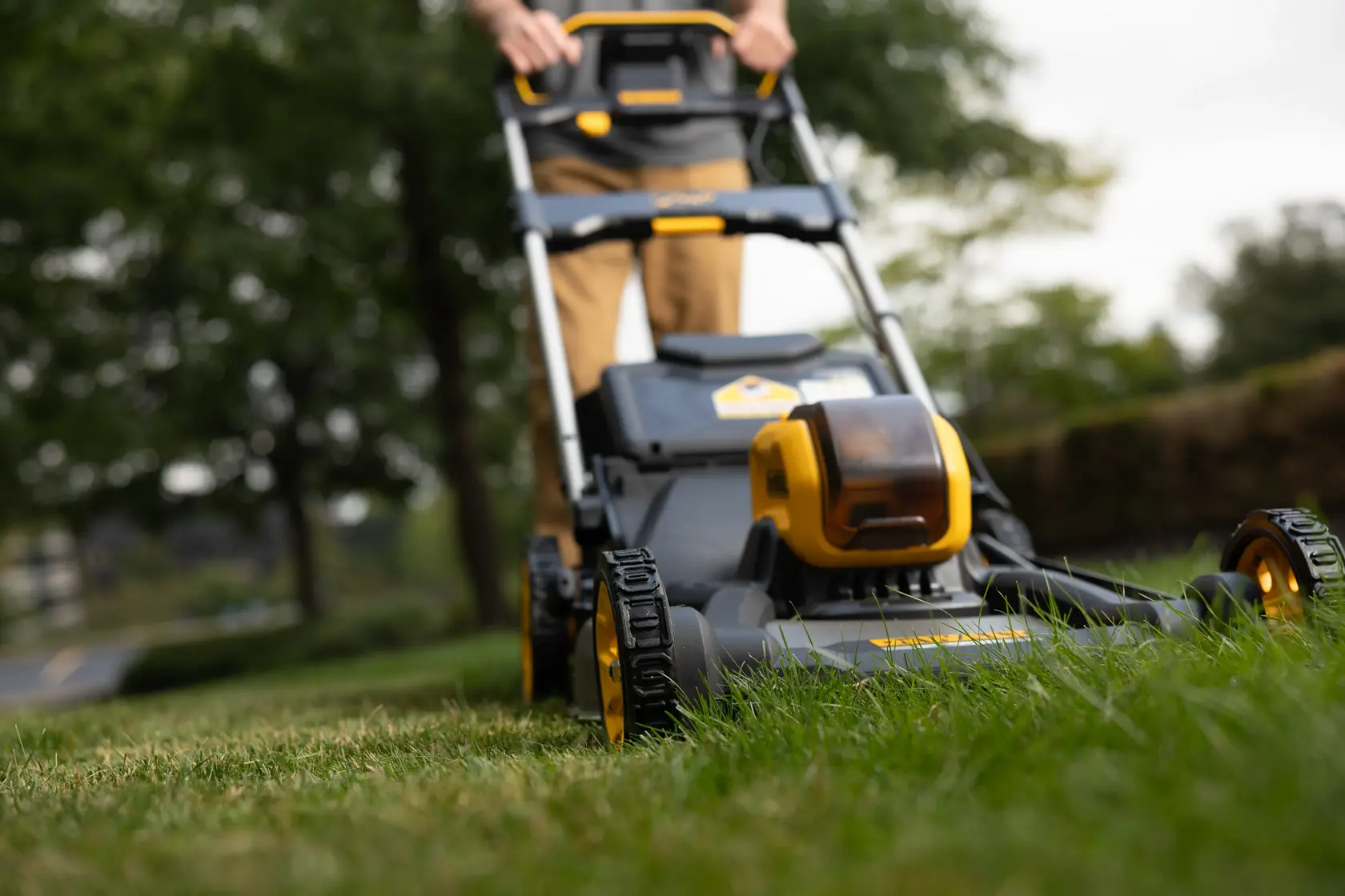 Tondeuse 53 cm XR Flexvolt 54V brushless