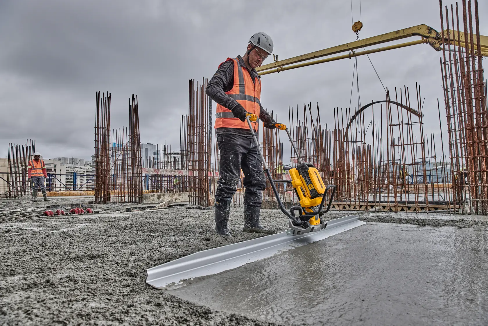 Règle vibrante DEWALT POWERSHIFT™