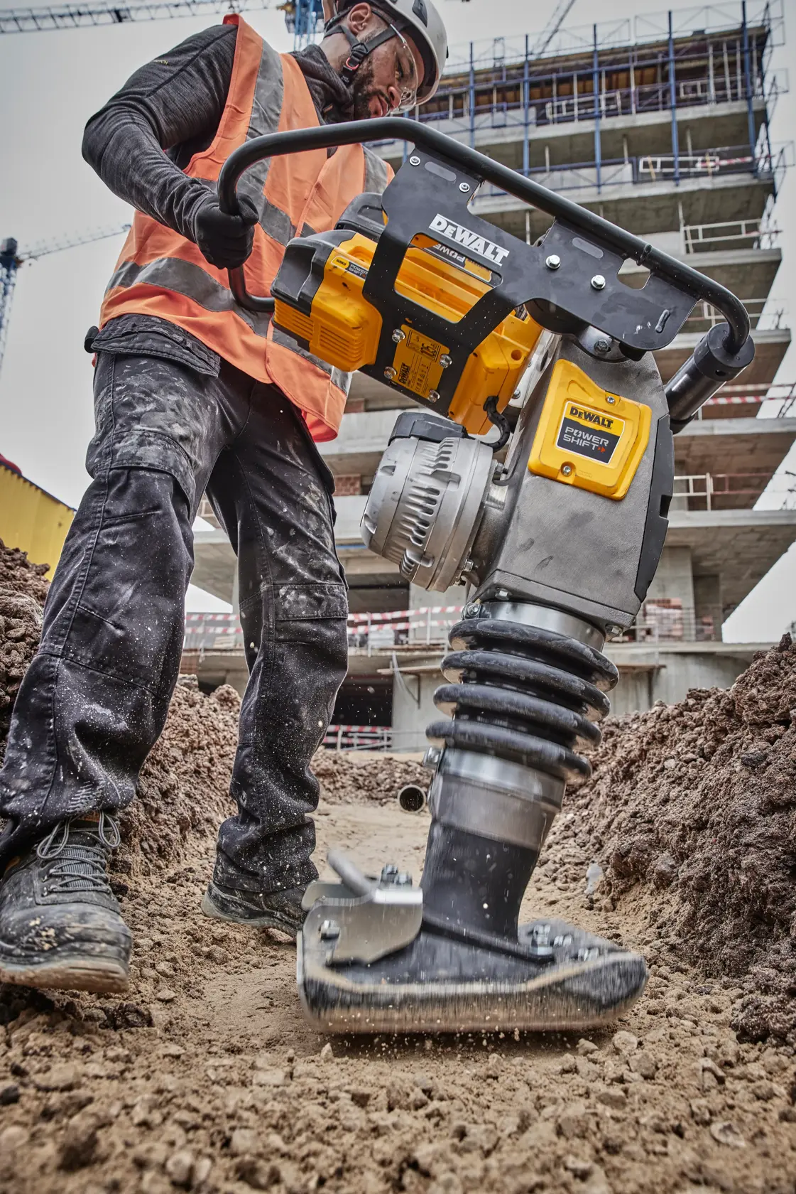 Pilonneuse 60kg DEWALT POWERSHIFT™