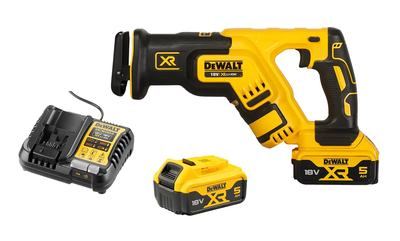 Scie sabre compacte XR 18V 5 Ah Li-ion brushless - 2 batteries - coffret TSTAK