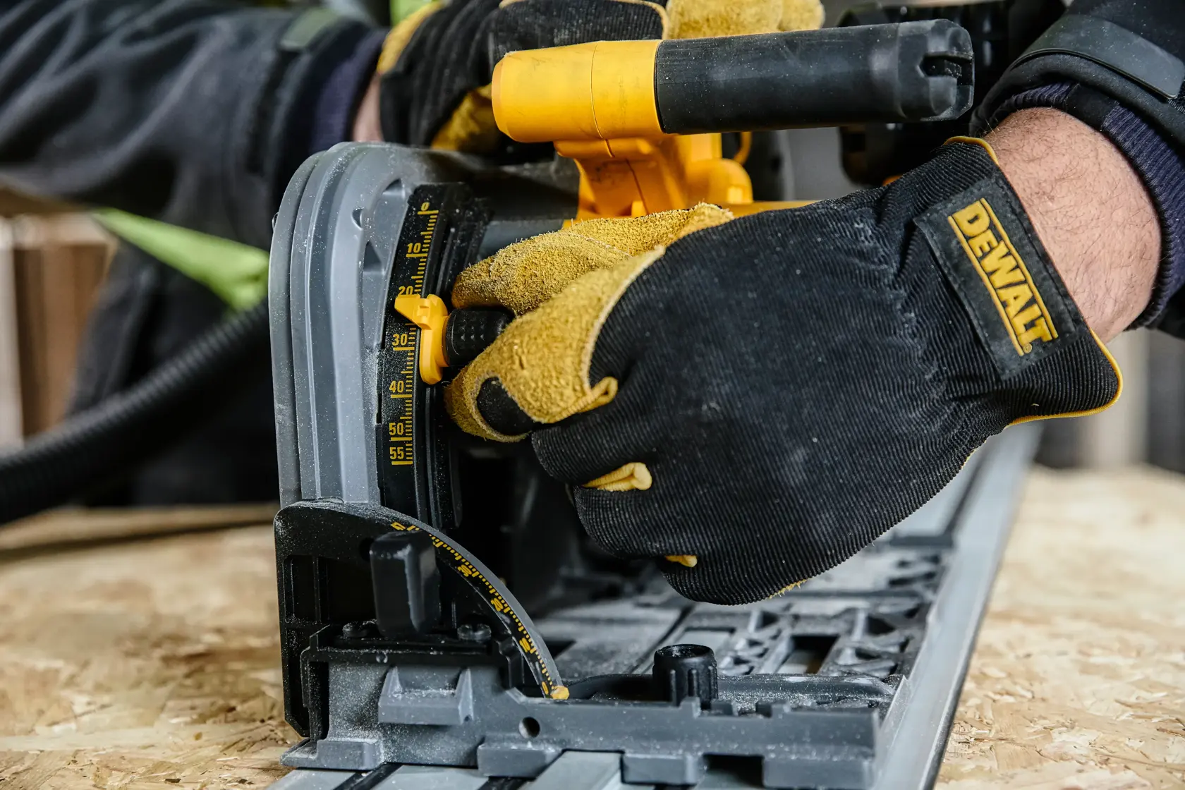 Scie plongeante XR Flexvolt 54V brushless - Sans batterie ni chargeur - coffret TSTAK®