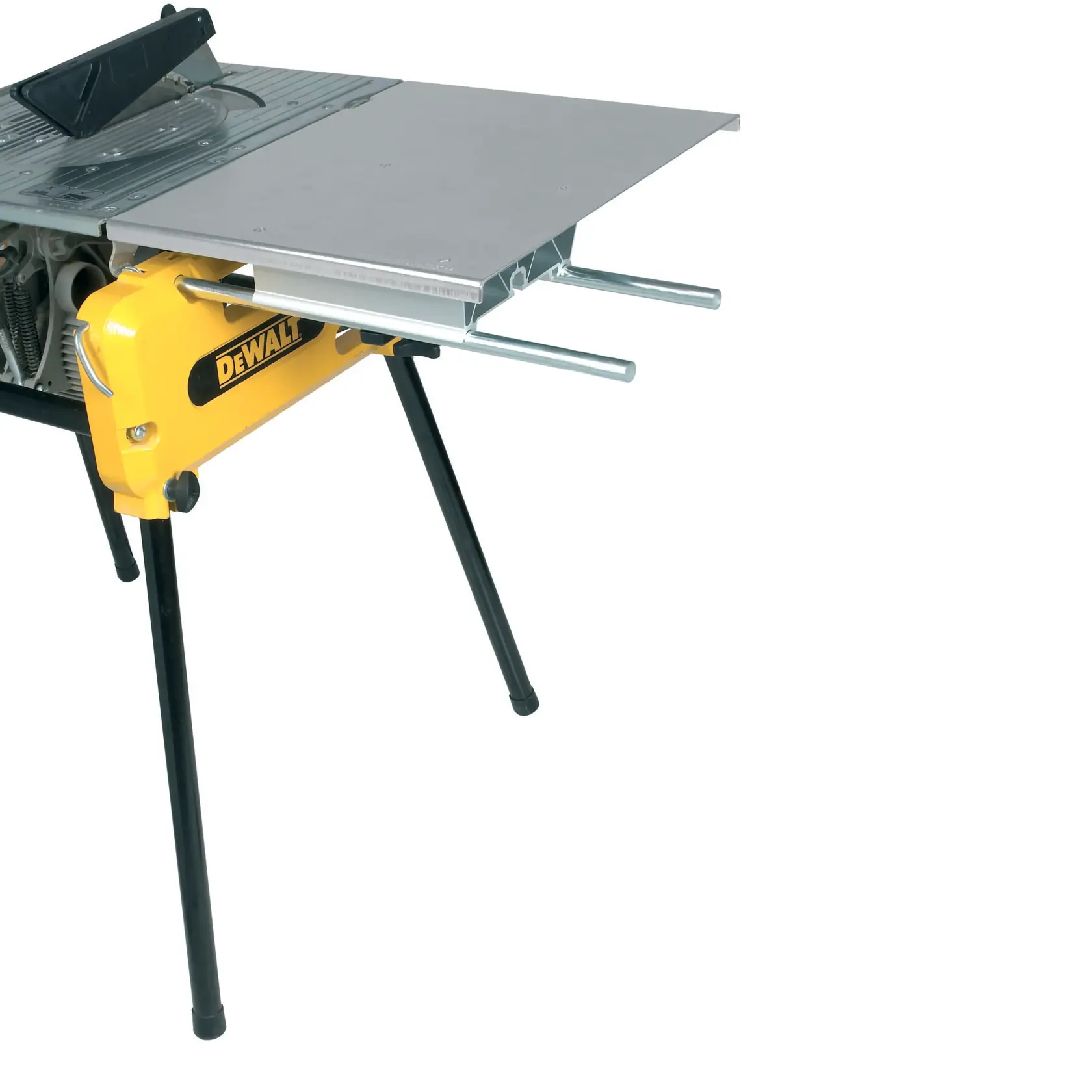 Une scie à table DEWALT avec une base jaune, des pieds noirs et une table d'extension métallique. La scie est partiellement visible, avec le logo DEWALT sur le côté.