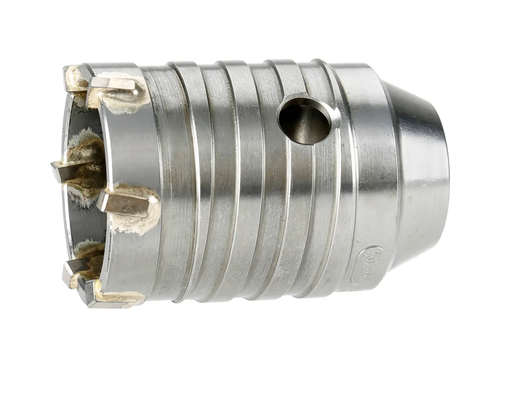 Foret à béton DEWALT en métal avec dents en carbure, présenté sur fond blanc.