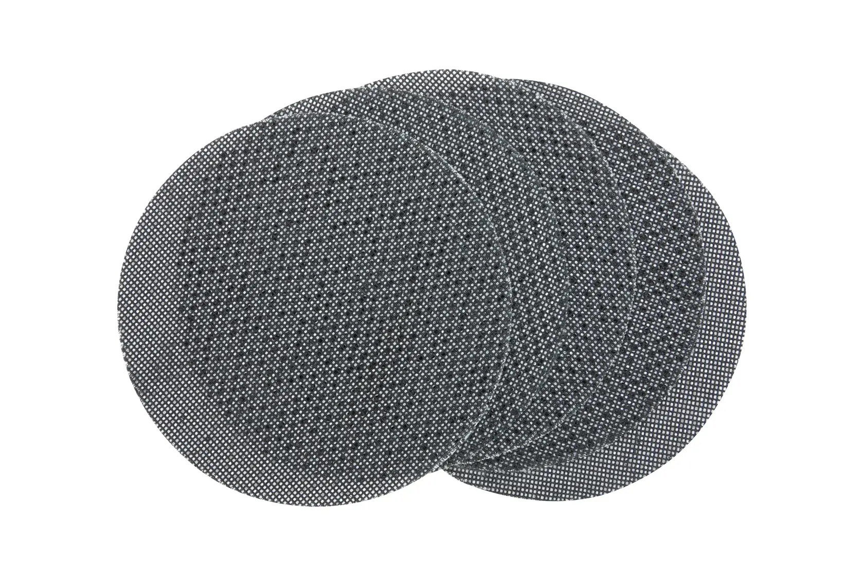 Trois feuilles abrasives rondes noires superposées, conçues pour la finition des surfaces.