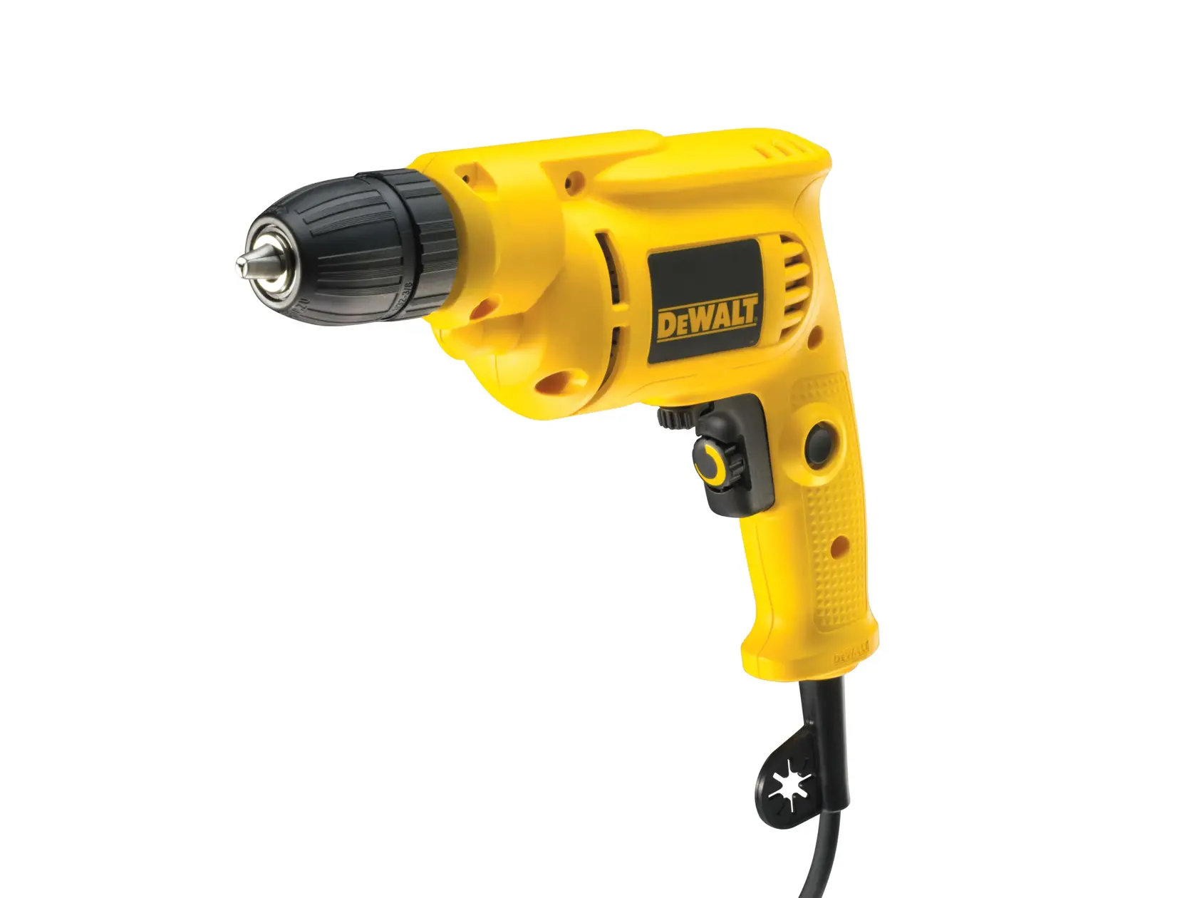 Photo de la perceuse filaire jaune DEWALT DWD014S, vue latérale, poignée noire, logo visible, fond blanc.