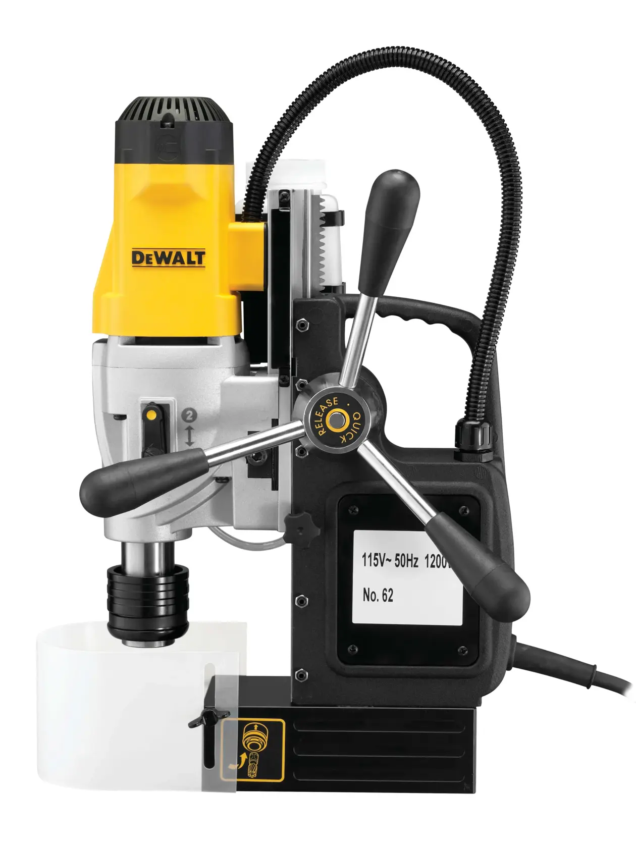 Une perceuse magnétique DEWALT DWE1622K avec un moteur jaune et noir, des poignées de commande et un cordon d'alimentation. L'appareil est conçu pour percer des surfaces métalliques et comprend une base magnétique pour un positionnement sécurisé.