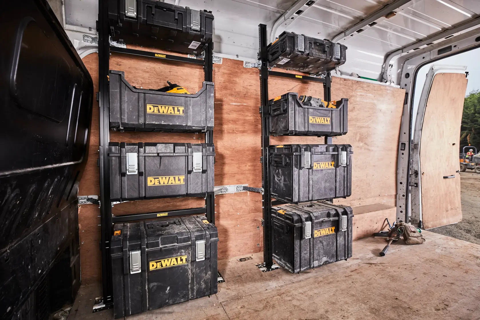 TOUGHSYSTEM® Tall Van Racking Kit
